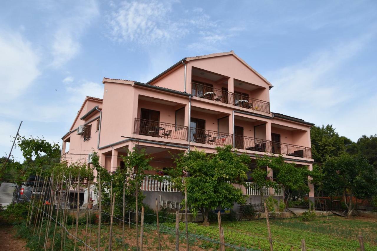 Apartman Bosana Biograd Na Moru